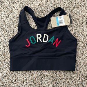 Nike - Jordan Swoosh Sports Bra